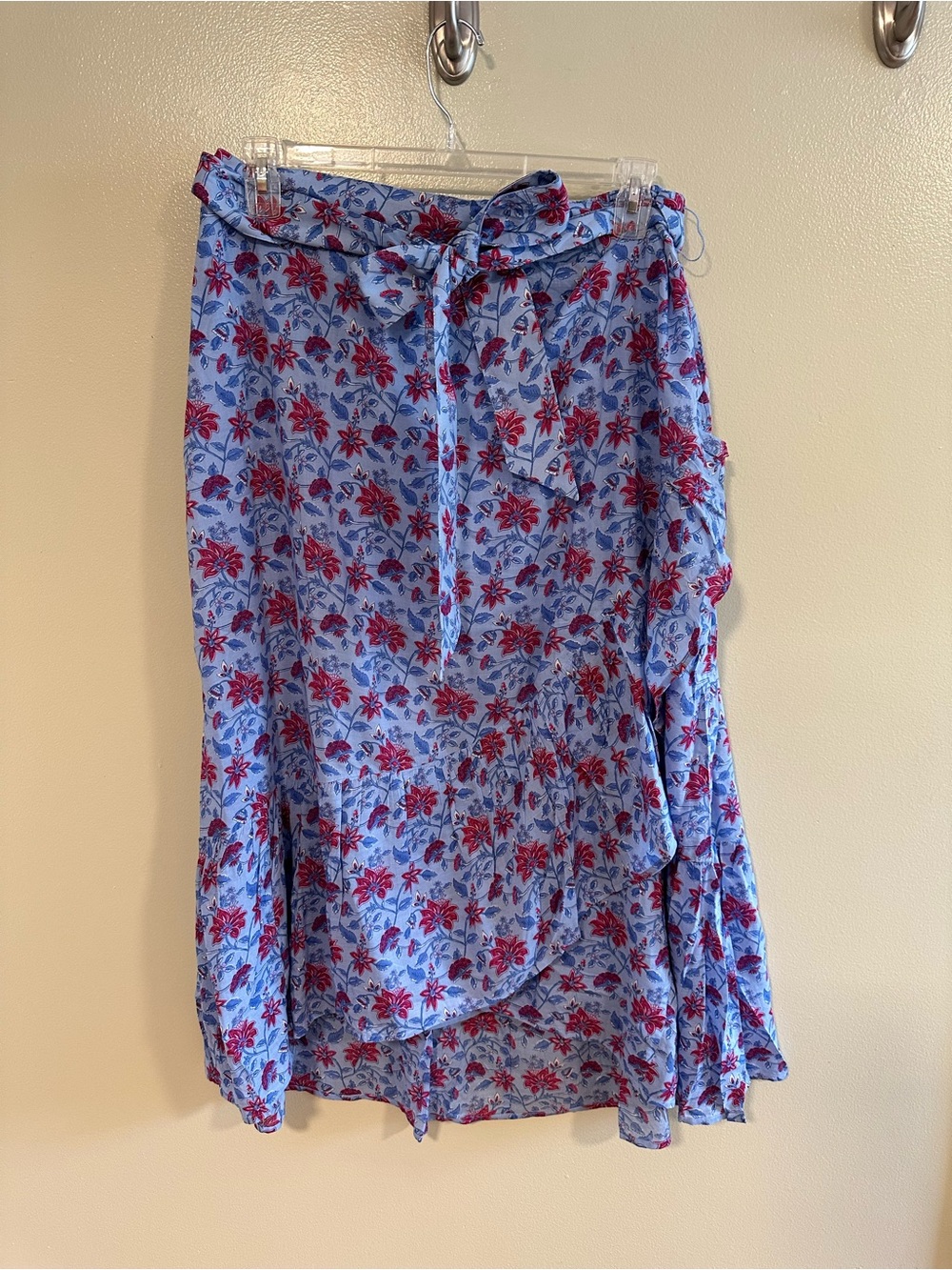 Vineyard Vines Mila Wrap Skirt in Floral Serenity Blue